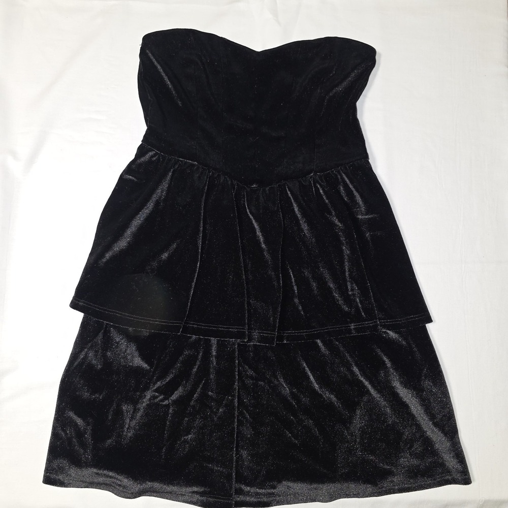 Originality Black Strapless Velvet Ruffle Mini Party Dress Size Small